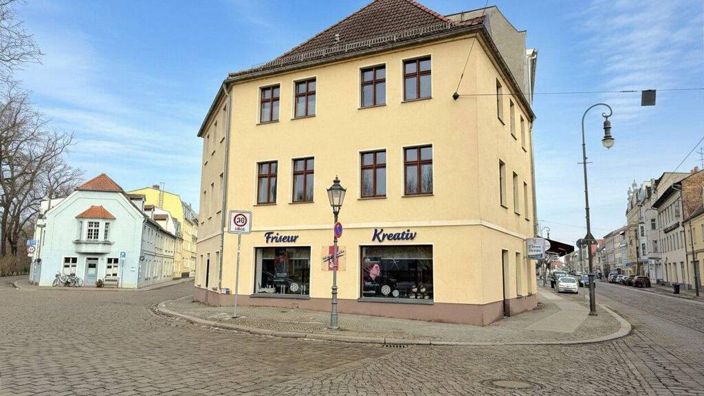 Haus zum Kauf 449.000 € 4 Zimmer 123,7 m² 476 m² Grundstück Neustadt Brandenburg an der Havel 14776