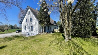 Mehrfamilienhaus zum Kauf 440.000 € 18 Zimmer 236 m² 2.554 m² Grundstück Ohorn 01896