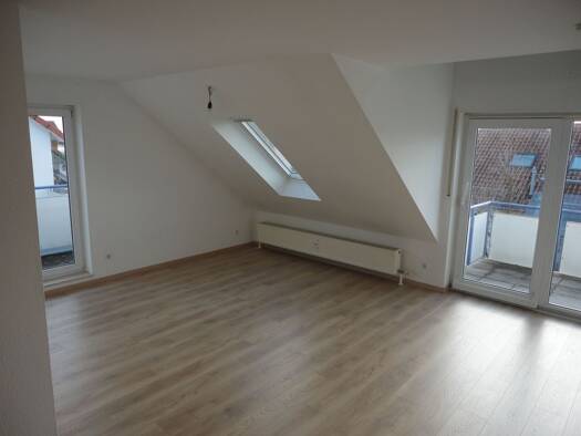 Maisonette zur Miete 695 € 2,5 Zimmer 64,8 m² Geschoss 2/3 frei ab 01.11.2026 Großingersheim Ingersheim 74379