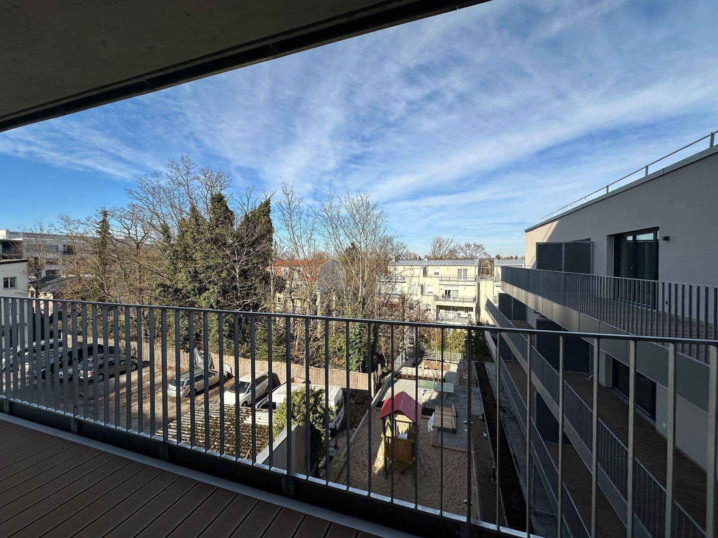 Property thumbnail 9