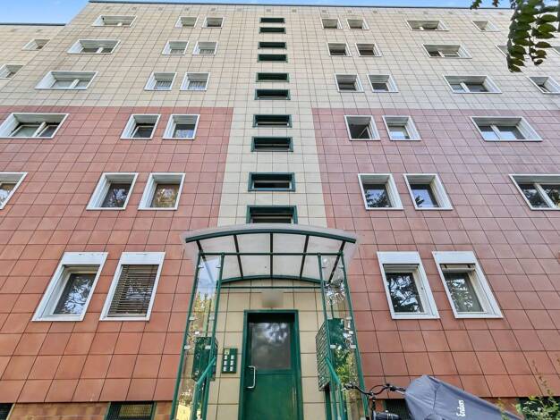 Wohnung zum Kauf 210.000 € 4 Zimmer 72,2 m² Neu-Hohenschönhausen Lichtenberg 13059
