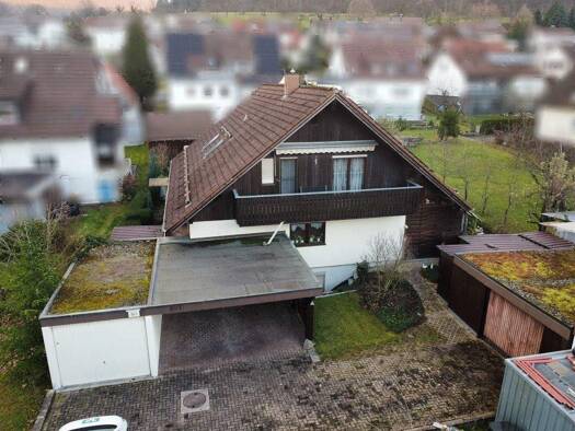 Einfamilienhaus zum Kauf 510.000 € 9 Zimmer 198 m² 751 m² Grundstück Brucken Lenningen 73252