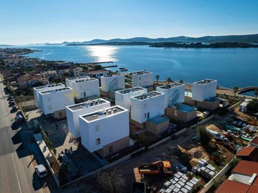 Haus zum Kauf 1.855.000 € 10 Zimmer 371 m² Sveti Filip i Jakov
