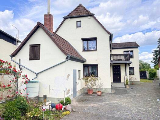 Einfamilienhaus zum Kauf 359.000 € 7 Zimmer 120 m² 3.200 m² Grundstück Holleben Holleben / Holleben 06179