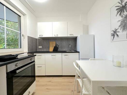 Wohnung zur Miete 585 € 1 Zimmer 30 m² 3. Geschoss frei ab sofort Legienstraße 17 Unterliederbach Frankfurt am Main 65929