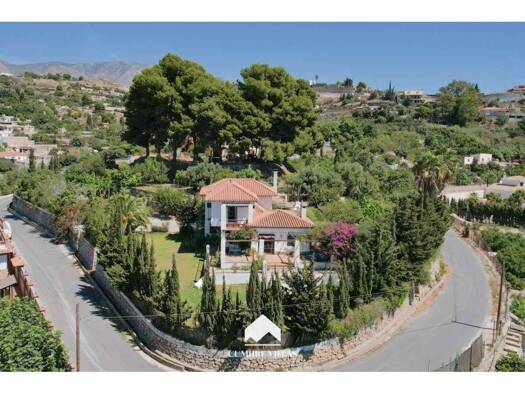 Villa zum Kauf 750.000 € 5 Zimmer 267 m² 3.594 m² Grundstück Motril 18600