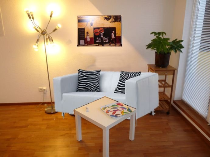 Studio zur Miete 700 € 1,5 Zimmer 33 m²<br/>Wohnfläche 3.<br/>Geschoss 05.12.2024<br/>Verfügbarkeit Soltaus Allee Bramfeld Hamburg 22179