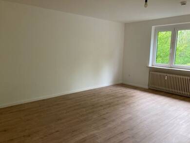 Wohnung zur Miete 560 € 3 Zimmer 76 m² 1. Geschoss frei ab sofort Alte-Mellum-Weg 1 Friedrich-August-Hütte Nordenham 26954