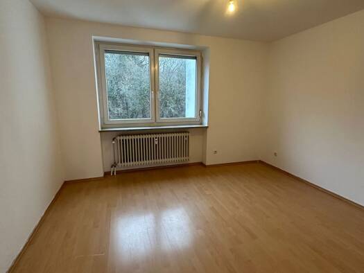 Wohnung zur Miete 700 € 1 Zimmer 75 m² frei ab sofort Creußen Creußen 95473