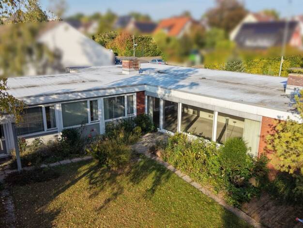 Bungalow zum Kauf 398.000 € 210 m² 939 m² Grundstück Stadtgebiet Wolfenbüttel 38302