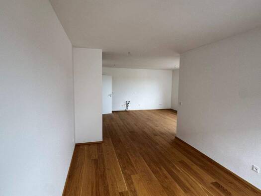 Wohnung zur Miete - Erstbezug 945 € 3 Zimmer 85,9 m² 2. Geschoss frei ab sofort Unterer Kirschbaumweg 6 Rain 86641