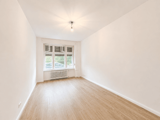 Wohnung zur Miete 1.571 € 4 Zimmer 80,6 m² EG frei ab 01.08.2026 Oderstraße 3 Neukölln Berlin 12051