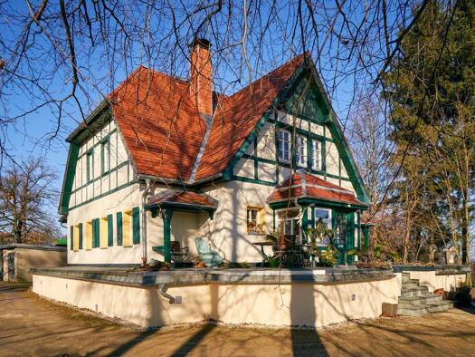 Haus zur Miete 1.650 € 7 Zimmer 184 m² frei ab 01.05.2026 An der Zugspitze 10 Brand-Erbisdorf 09618