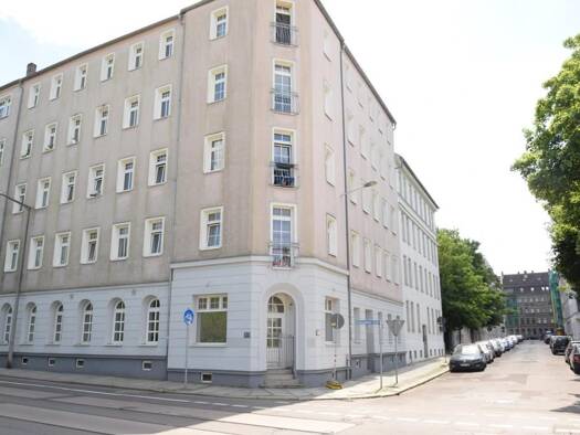 Wohnung zur Miete 409 € 2 Zimmer 52,6 m² EG Herbartstraße 1 Anger-Crottendorf Ost 04318