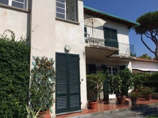 Haus zum Kauf 1.950.000 € 265 m² Grundstück Forte dei Marmi