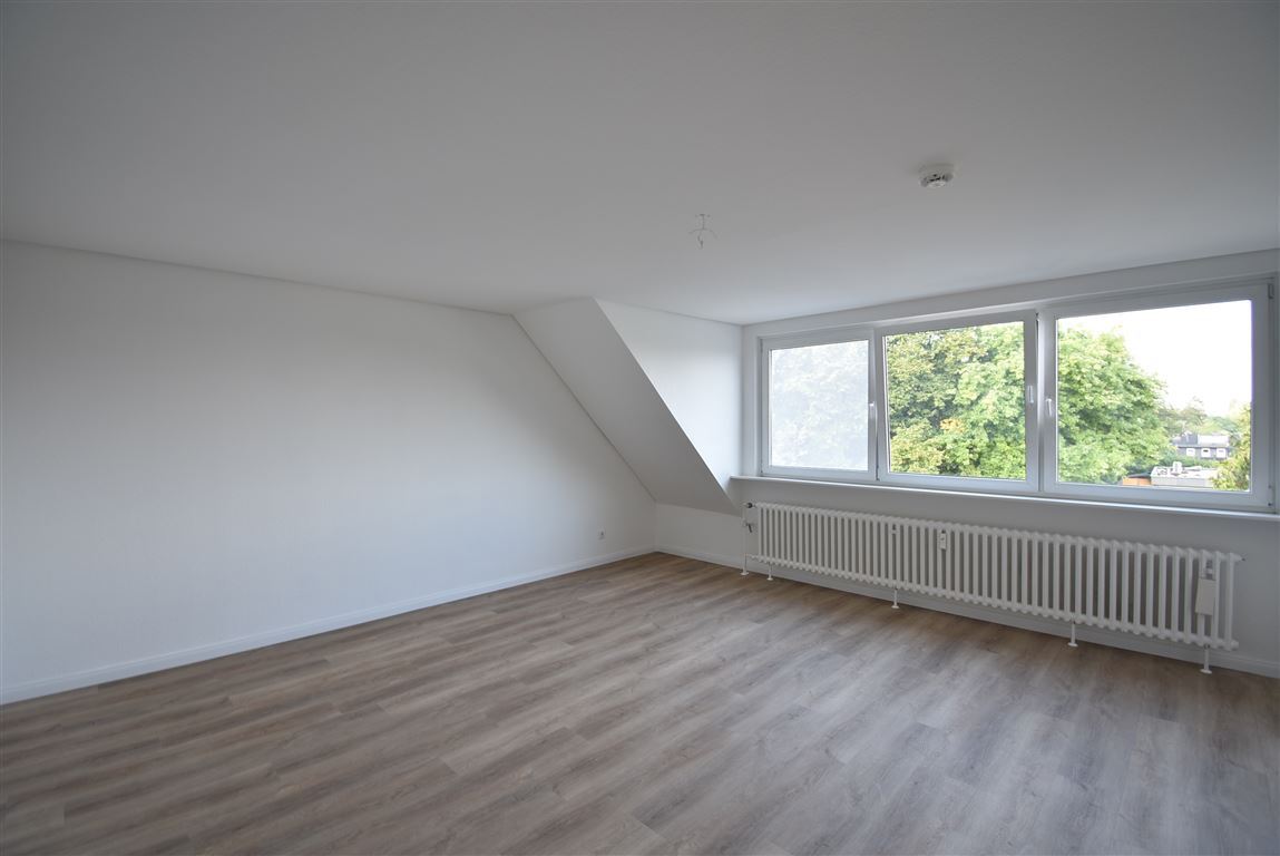 Wohnung zur Miete 735 € 3 Zimmer 72,8 m²<br/>Wohnfläche 3.<br/>Geschoss ab sofort<br/>Verfügbarkeit Grazer Straße 13 Buchholz Duisburg 47249