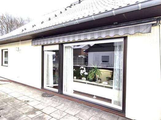Einfamilienhaus zum Kauf 298.000 € 100 m² 694 m² Grundstück Niedersteimel Reichshof 51580
