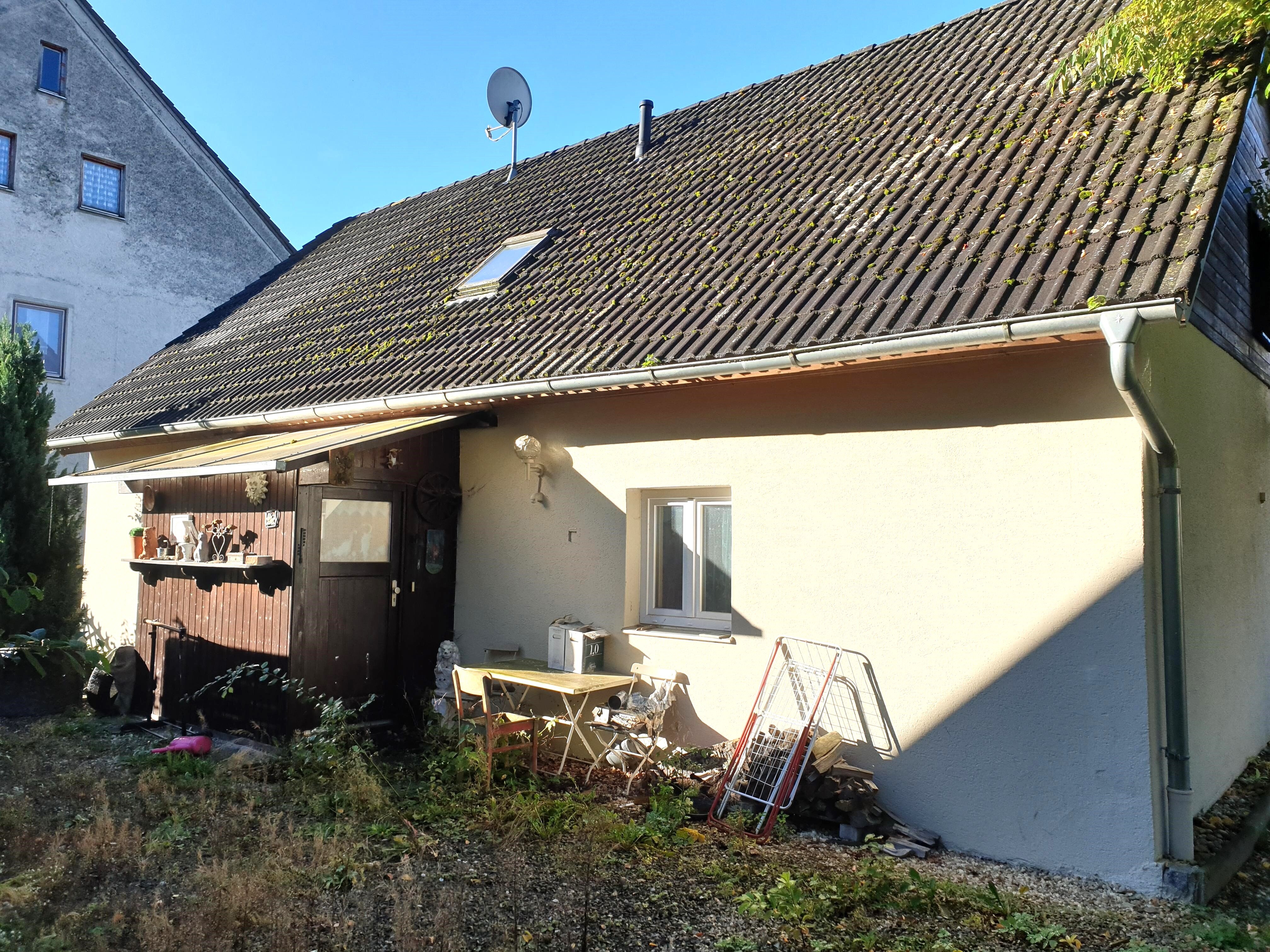 Einfamilienhaus zum Kauf 99.000 € 5 Zimmer 90 m²<br/>Wohnfläche 254 m²<br/>Grundstück Pattendorf Rottenburg a. d. Laaber - Pattendorf 84056