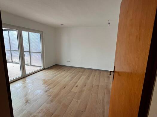 Doppelhaushälfte zur Miete 1.200 € 8 Zimmer 110 m² 600 m² Grundstück frei ab sofort Lehndorf Braunschweig 38116