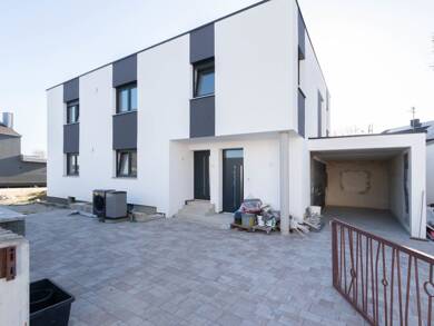 Wohnung zum Kauf - Erstbezug 575.000 € 4 Zimmer 118,4 m² 1. Geschoss Großmehring Großmehring 85098