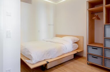 Wohnung zur Miete Wohnen auf Zeit 984 € 2 Zimmer 10,5 m² frei ab 20.01.2025 Schmied-Kochel-Straße 1B Sendlinger Feld München 81371