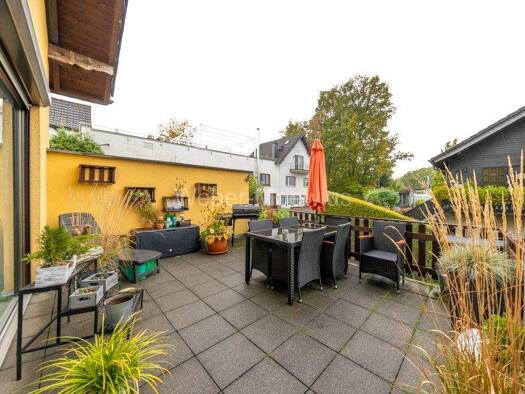 Mehrfamilienhaus zum Kauf 625.000 € 9 Zimmer 243 m² 554 m² Grundstück Steinenbrück Overath 51491