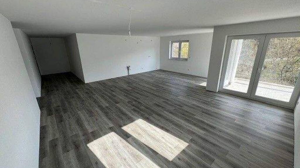 Wohnung zur Miete 1.300 € 4 Zimmer 127 m² 1. Geschoss frei ab sofort Neweler Straße 14 Aach 54298