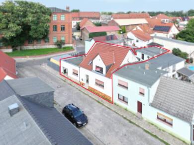 Doppelhaushälfte zum Kauf 139.000 € 5 Zimmer 150 m² 246 m² Grundstück Barby Barby (Elbe) 39249