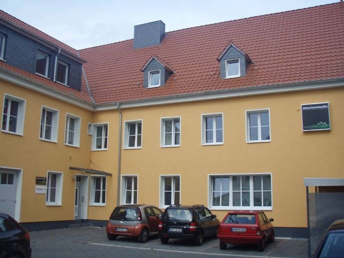 Wohnung zur Miete 320 € 2 Zimmer 36 m²<br/>Wohnfläche EG<br/>Geschoss 01.11.2024<br/>Verfügbarkeit Bahnhofstraße 37 Fallersleben Wolfsburg 38442