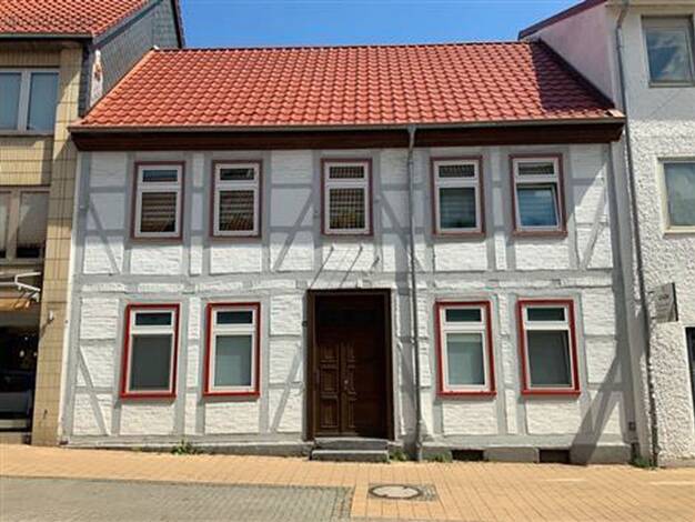 Wohnung zur Miete 625 € 3 Zimmer 75,9 m² EG Lange Str. 10 Vorsfelde Wolfsburg 38448