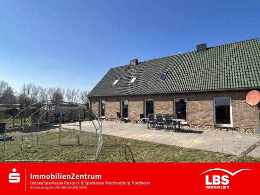 Einfamilienhaus zum Kauf 385.000 € 6 Zimmer 220 m² 5.769 m² Grundstück Friedrichshof 18246