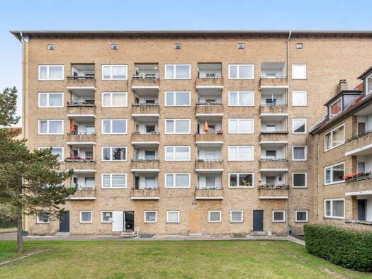 Wohnung zur Miete 632 € 2,5 Zimmer 47,9 m² 2. Geschoss frei ab 01.02.2026 Bülowstraße 24 - 26 St. Gertrud Lübeck 23566