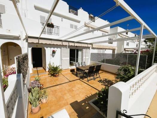 Haus zum Kauf 265.000 € 2 Zimmer 113 m² Vera 04621