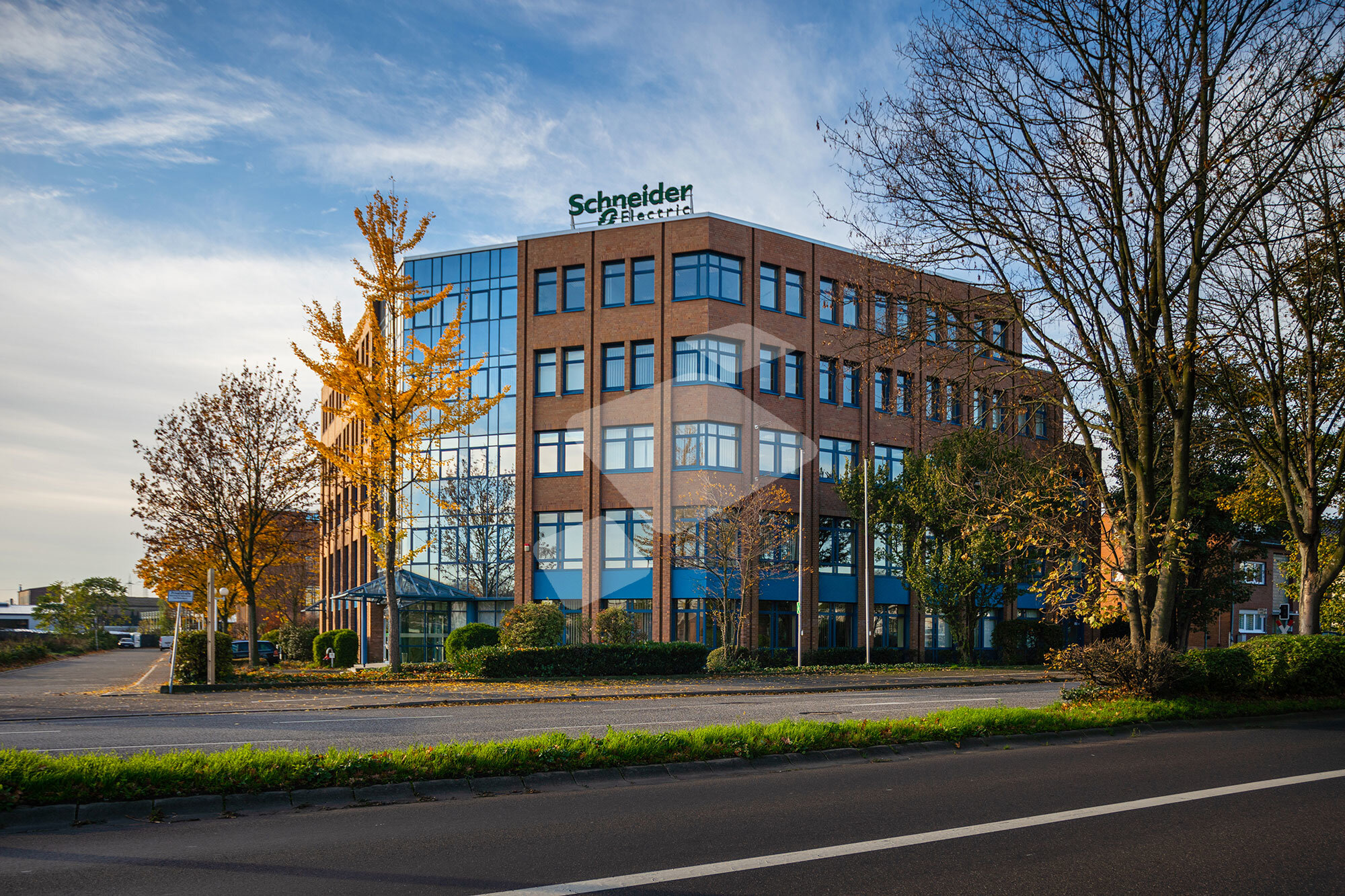 Bürofläche zur Miete provisionsfrei 9,50 € 3.233 m²<br/>Bürofläche ab 255 m²<br/>Teilbarkeit Barbaraviertel Neuss 41460