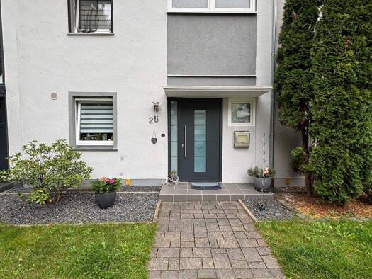 Reihenmittelhaus zum Kauf 275.000 € 4 Zimmer 105 m² 200 m² Grundstück Porz Köln 51149