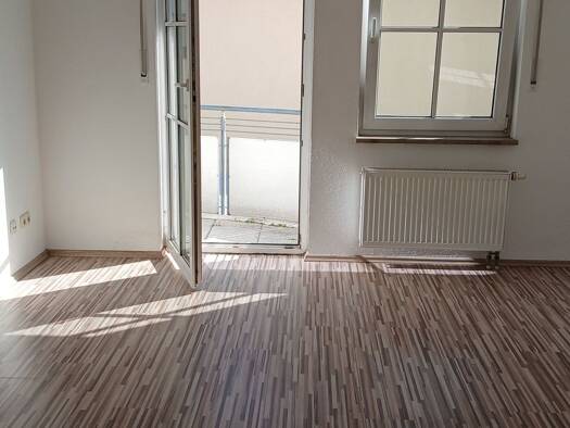 Wohnung zur Miete 480 € 1 Zimmer 46 m² Geschoss 1/3 frei ab sofort Zirndorf Zirndorf 90513