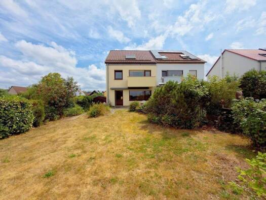 Doppelhaushälfte zum Kauf 435.000 € 1 Zimmer 124,4 m² 348 m² Grundstück Anwanden Zirndorf 90513