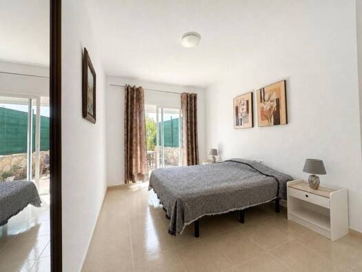 Villa zur Miete 1.800 € 3 Zimmer 200 m² Calp 03710