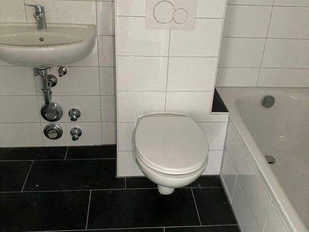 Wohnung zur Miete 970 € 3 Zimmer 73 m² 1. Geschoss frei ab 28.02.2026 Alte Frankfurter Str. 98d Bad Vilbel 61118