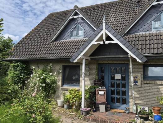 Einfamilienhaus zum Kauf 310.000 € 8 Zimmer 215 m² 1.500 m² Grundstück Fahretoft Dagebüll 25899