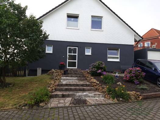 Einfamilienhaus zum Kauf 325.000 € 4 Zimmer 127,3 m² 544 m² Grundstück frei ab sofort Sand Bad Emstal 34308