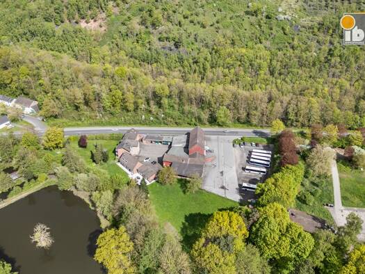 Reihenendhaus zum Kauf 20 Zimmer 570 m² 7.976 m² Grundstück Alsdorf Alsdorf 52477