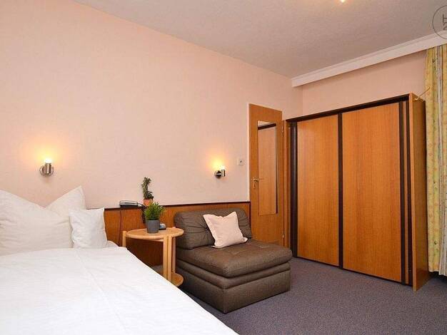 Wohnung zur Miete Wohnen auf Zeit 710 € 1,5 Zimmer 30 m² frei ab 15.04.2026 Altstadt Würzburg 97070