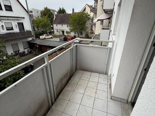 Wohnung zum Kauf 180.000 € 2 Zimmer 42 m² Geschoss 1/2 frei ab sofort Kantstraße 11 a Eschborn Eschborn 65760