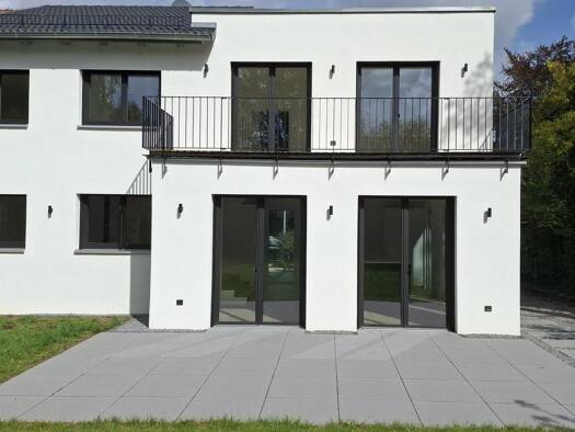 Reihenhaus zur Miete 2.800 € 5 Zimmer 180 m² 630 m² Grundstück frei ab 01.01.2027 Boxdorf Nürnberg 90427