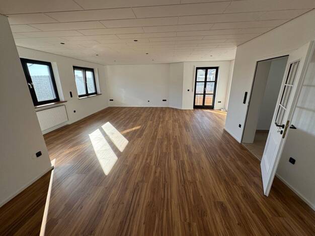 Wohnung zur Miete 1.400 € 3 Zimmer 115 m² 1. Geschoss frei ab sofort Hepberg 85120