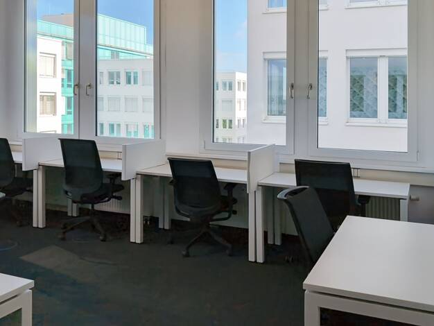 Bürofläche zur Miete provisionsfrei 239 € 30 m² Bürofläche teilbar von 10 m² bis 30 m² Curierstraße 2 Vaihingen Stuttgart 70563