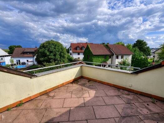 Wohnung zur Miete 620 € 2 Zimmer 57 m² Geschoss 2/3 frei ab sofort Nelkenstraße 7 Michelfeld 74545