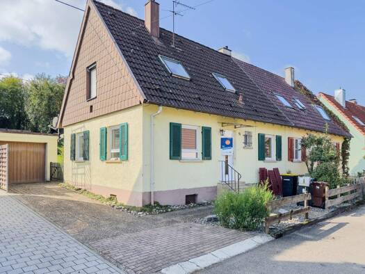 Doppelhaushälfte zum Kauf 380.000 € 5 Zimmer 88 m² 463 m² Grundstück Kirchheim 73230