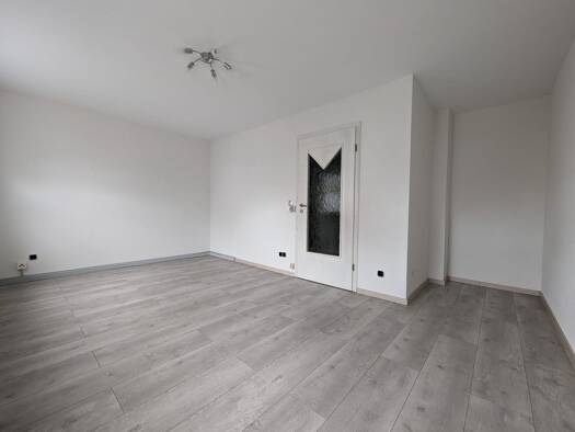 Studio zur Miete 450 € 1 Zimmer 28 m² Geschoss EG/3 frei ab 01.09.2025 Röthenbach Röthenbach an der Pegnitz 90552